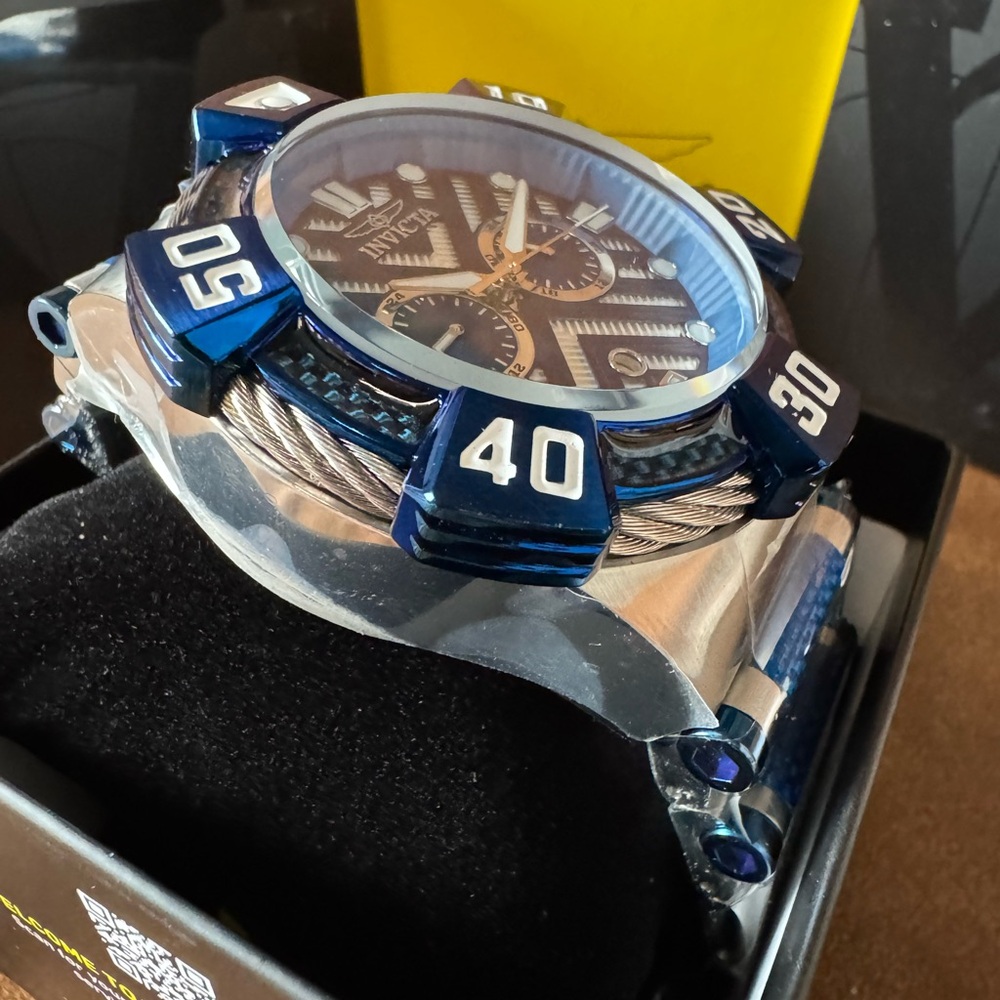Invicta Bolt Men's Watch w/ 3D Dial 52mm Blue Steel Carbon NEW! - Picture 8 of 12